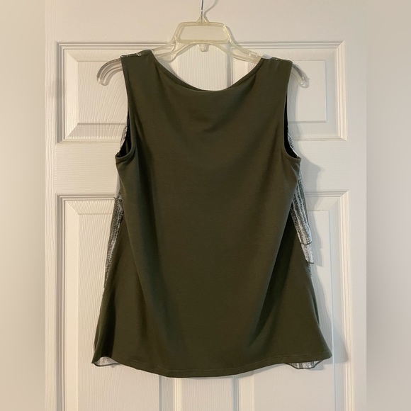 Jacklyn Smith Layered Cool Top - Picture 2 of 5